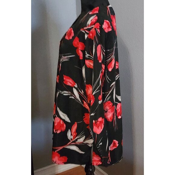 Trendy Looks Blouse 1X Red Black Floral Print Button Front Long Sleeve Shirt - Picture 5 of 7
